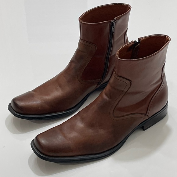Steve Madden Other - Steve Madden Mens Side Zipper Brown Boots